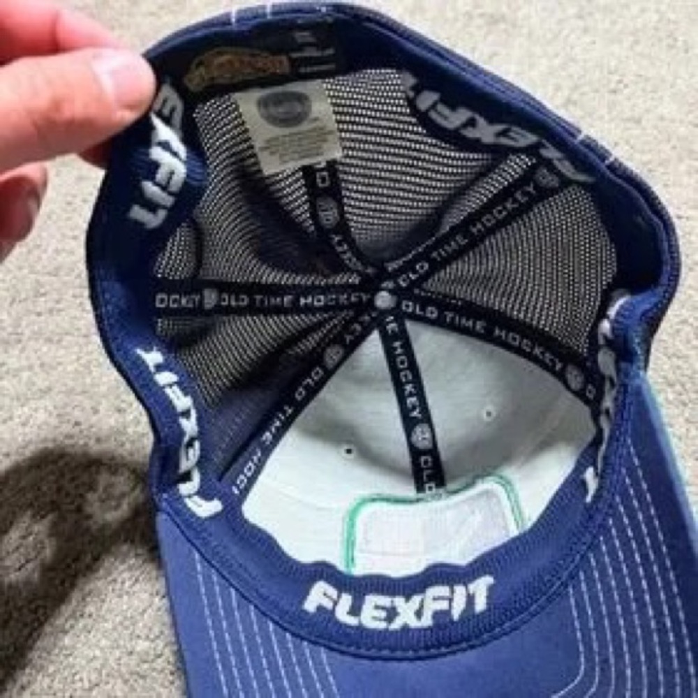 Kids Green and Navy Mesh Baseball Cap with Hockey Logo - Picture 7 of 7